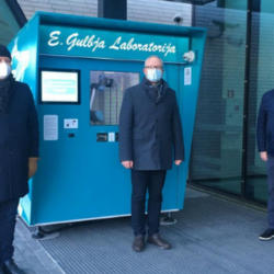 29. Bezkontakta Covid-19 analīžu nodošanas iekārta